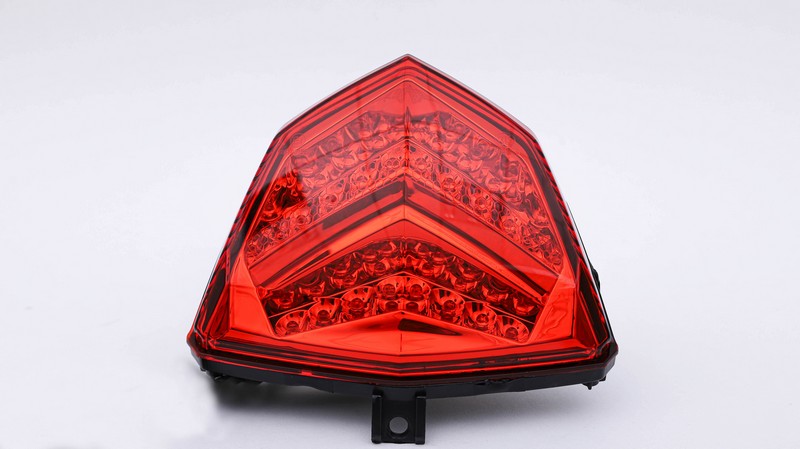 后尾灯（LED）