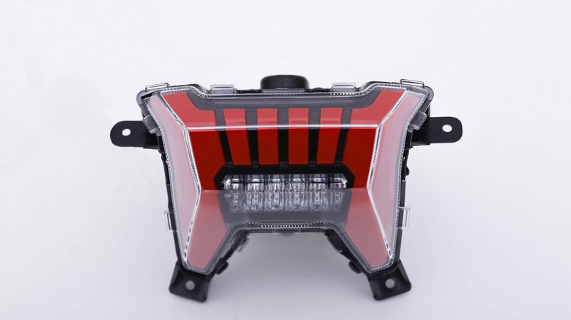 后尾灯（LED)
