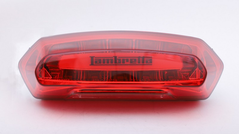 后尾灯/后方向灯组合（LED）